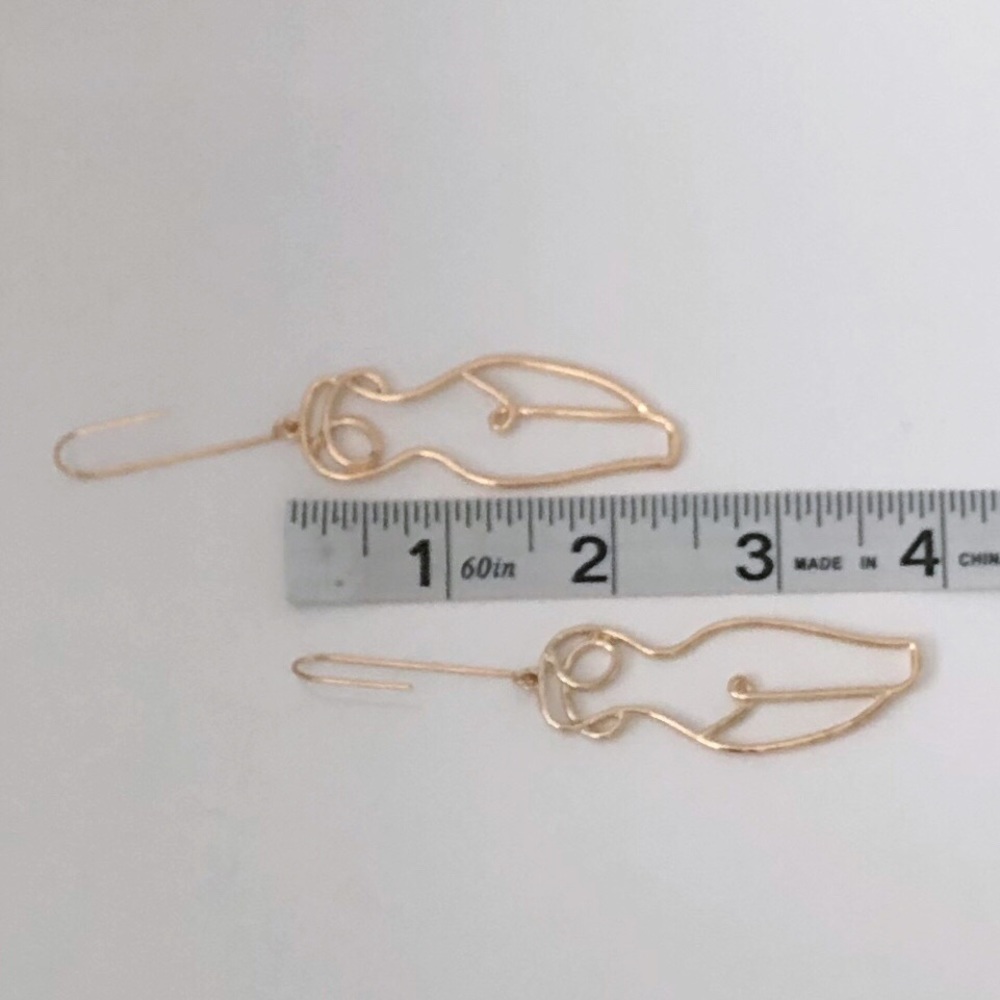 New Abstract Female Nude Body Earrings Gold Tone - Picture 6 of 7